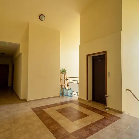 Spacious In Golden Sands