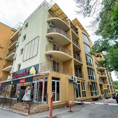 شقة Spacious In Golden Sands فارنا